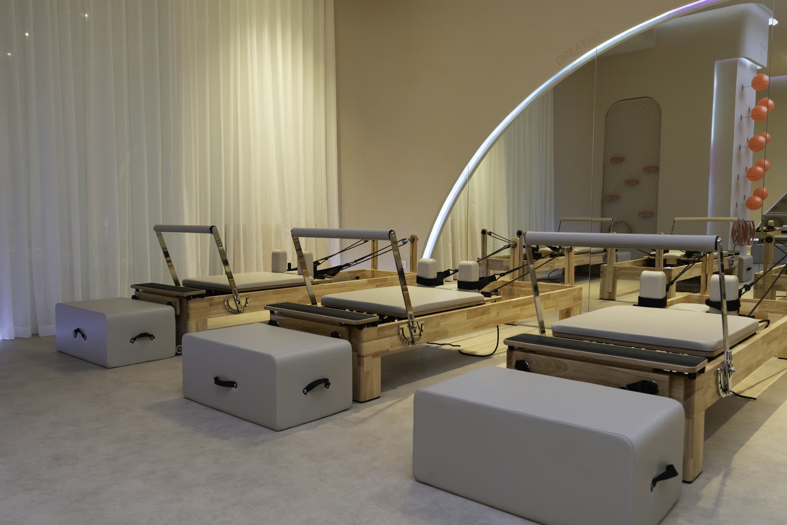 The full reformer floor at Studio 8, a ladies-only Pilates studio in New Cairo